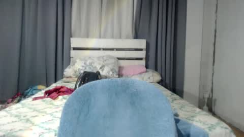 Snapshot of lustfulgoddess12 chatting on February 18, 8:05 am marie love you online show from February 18, 8:05 am