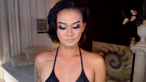 AdriannaFowks online show from March 13, 11:52 pm