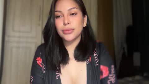 Snapshot of lustsaint chatting on September 10, 6:25 am Hi i am Luna i am mixed race Filipina Aussie youve ever wanted to meet online show from September 10, 6:25 am