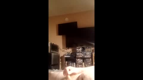 luv2cum4u612 online show from April 27, 7:17 am