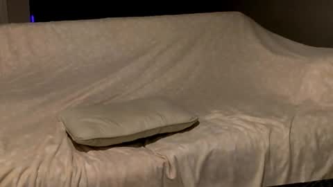 M Jordan online show from March 27, 8:26 am