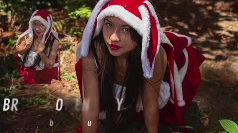 lux_bitchx online show from March 8, 2:15 am