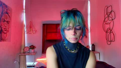Luxiel 3 online show from May 23, 9:33 pm
