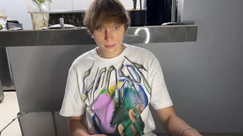 bobby online show from February 24, 2:31 pm