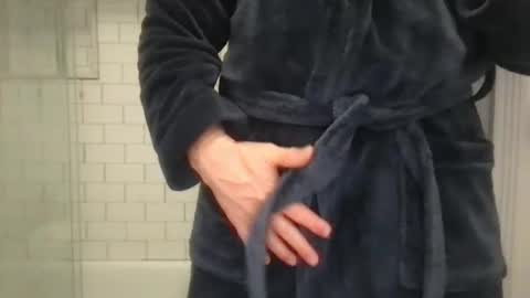 lvguynextdoor440656 online show from October 30, 1:50 am