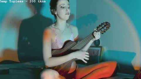 LylacDoll online show from February 3, 1:46 am