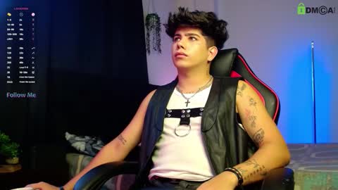 Lyle Bennett Freelance Model online show from November 5, 11:56 am