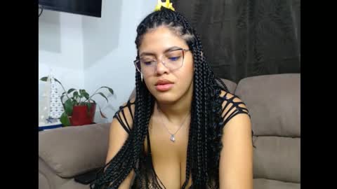 Snapshot of lylii_evans chatting on October 9, 2:28 am lylii_evans online show from October 9, 2:28 am