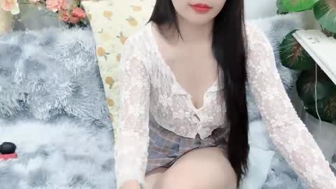 lyly_sweet97 online show from May 23, 2:07 am