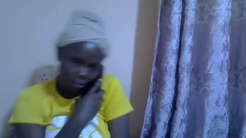 lyn_anna online show from February 3, 8:07 am