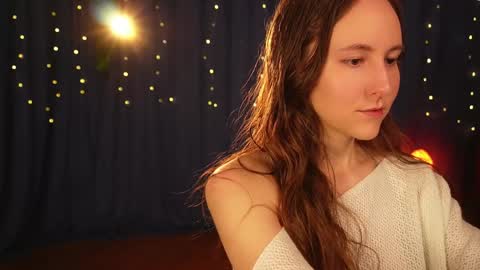 Lynn online show from February 4, 10:00 am