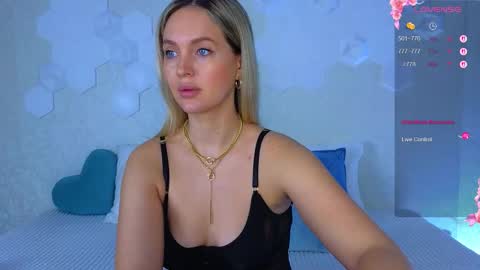 Lana online show from October 30, 2:45 am