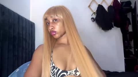 Kay online show from March 4, 7:00 pm