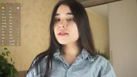 Lola online show from October 26, 4:35 am