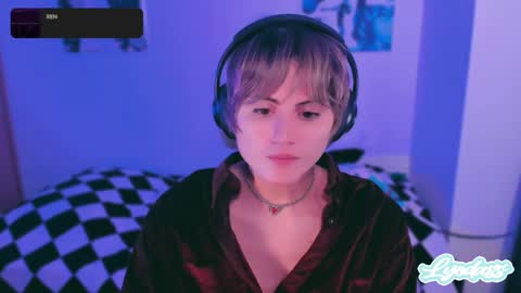 Snapshot of lyodass chatting on December 8, 4:22 am Lyodass online show from December 8, 4:22 am