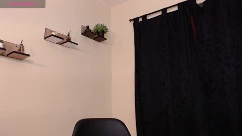 Lyriadiamond online show from March 5, 7:34 pm