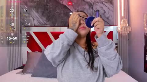 Lysa  online show from April 29, 11:59 am