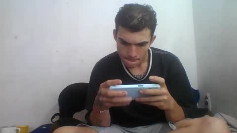 m0ntana777 online show from October 21, 11:04 am