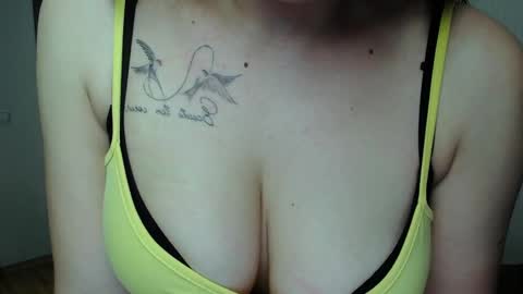 Vikki online show from January 30, 3:08 pm