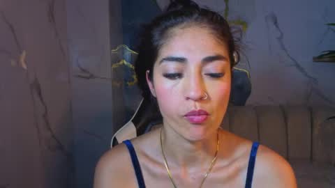 Mabell online show from May 21, 3:02 am