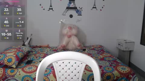 macarena_05_ online show from September 13, 1:02 pm