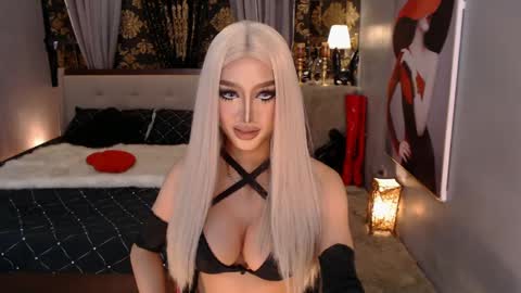 macarenafirely online show from January 23, 5:24 am