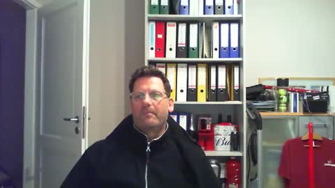 Snapshot of macfly67 chatting on January 28, 10:23 pm macfly67 online show from January 28, 10:23 pm