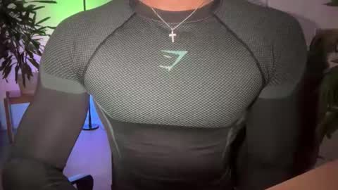 machine_15_ online show from April 29, 9:19 pm