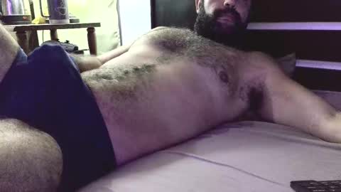 Snapshot of machoathome chatting on February 14, 2:39 am machoathome online show from February 14, 2:39 am