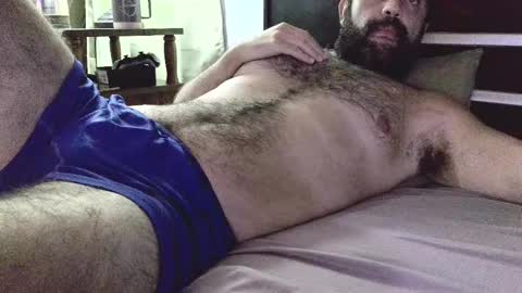 Snapshot of machoathome chatting on February 17, 2:42 am machoathome online show from February 17, 2:42 am