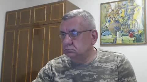 Macho online show from April 19, 6:10 pm