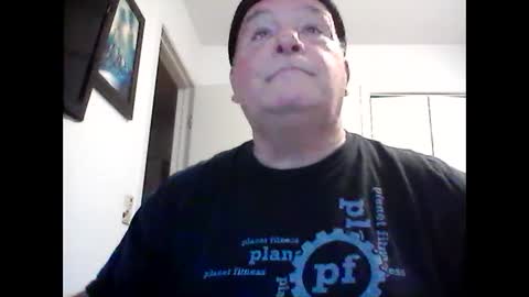 Snapshot of mackdocc001 chatting on December 24, 4:30 pm mackdocc001 online show from December 24, 4:30 pm