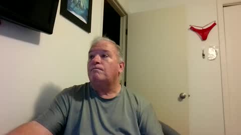 Snapshot of mackdocc001 chatting on October 12, 5:59 pm mackdocc001 online show from October 12, 5:59 pm