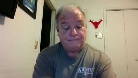 Snapshot of mackdocc001 chatting on October 16, 7:46 pm mackdocc001 online show from October 16, 7:46 pm
