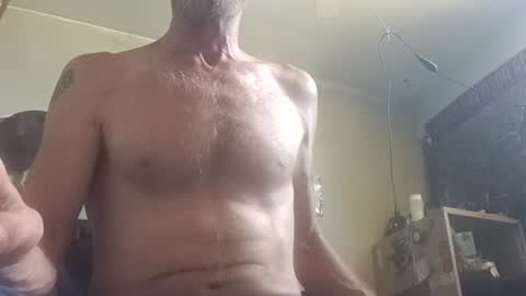 mackdog1369 online show from July 1, 6:27 pm
