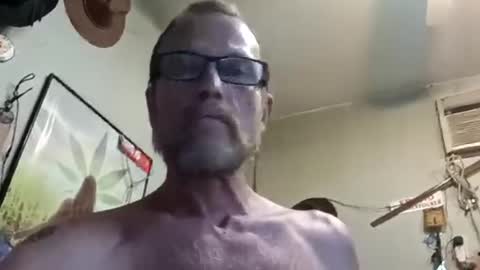 mackdog1369 online show from June 23, 10:44 am