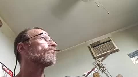 mackdog1369 online show from June 18, 2:33 pm