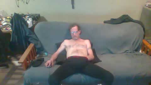 mackdog1369 online show from March 7, 1:42 am