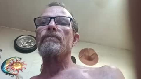 mackdog1369 online show from July 3, 11:15 am