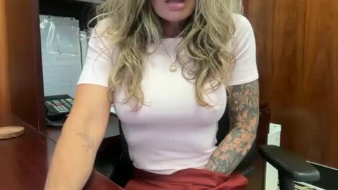 Madame Andi online show from June 10, 12:26 pm