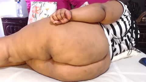 madamzee online show from January 7, 9:29 am