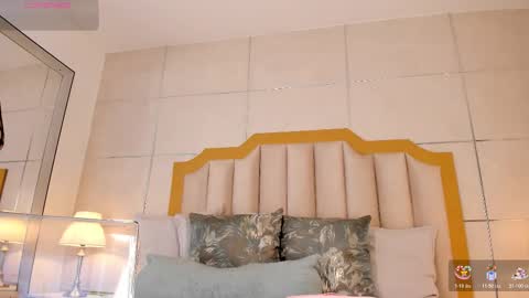    online show from November 1, 11:15 pm