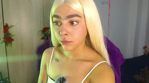 maddiie and clyde online show from October 23, 10:21 pm