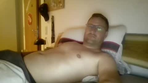 Snapshot of maddin8891 chatting on September 23, 9:32 pm Maddin online show from September 23, 9:32 pm