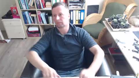 Mad4You online show from April 8, 12:30 pm