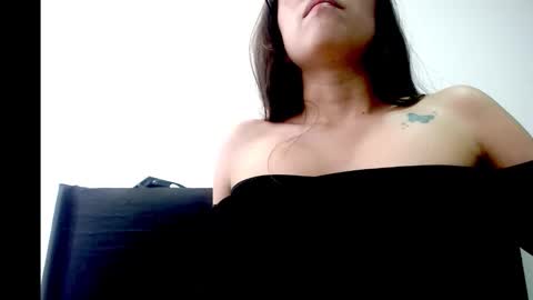 Maddy UwU online show from November 24, 8:51 pm