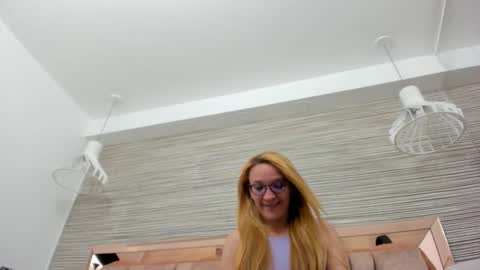 maddy cartter online show from September 16, 11:23 am