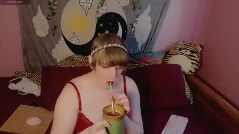 Maddy Cat online show from February 1, 6:27 pm