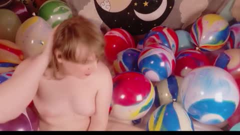 Maddy Cat online show from December 16, 2:12 pm