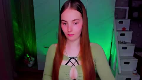 maddy_gate online show from May 8, 6:35 pm